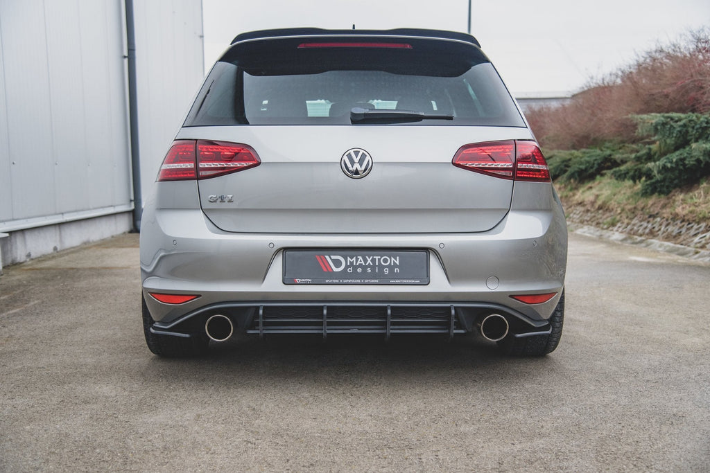 Maxton Design Street Pro Rear Diffuser V.2 para Volkswagen Golf Mk7 GTI - imagen 1