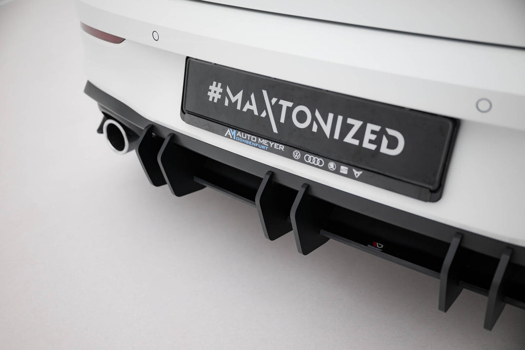 Maxton Design Street Pro Rear Diffuser V.2 para Volkswagen Golf GTI Mk8 - imagen 3