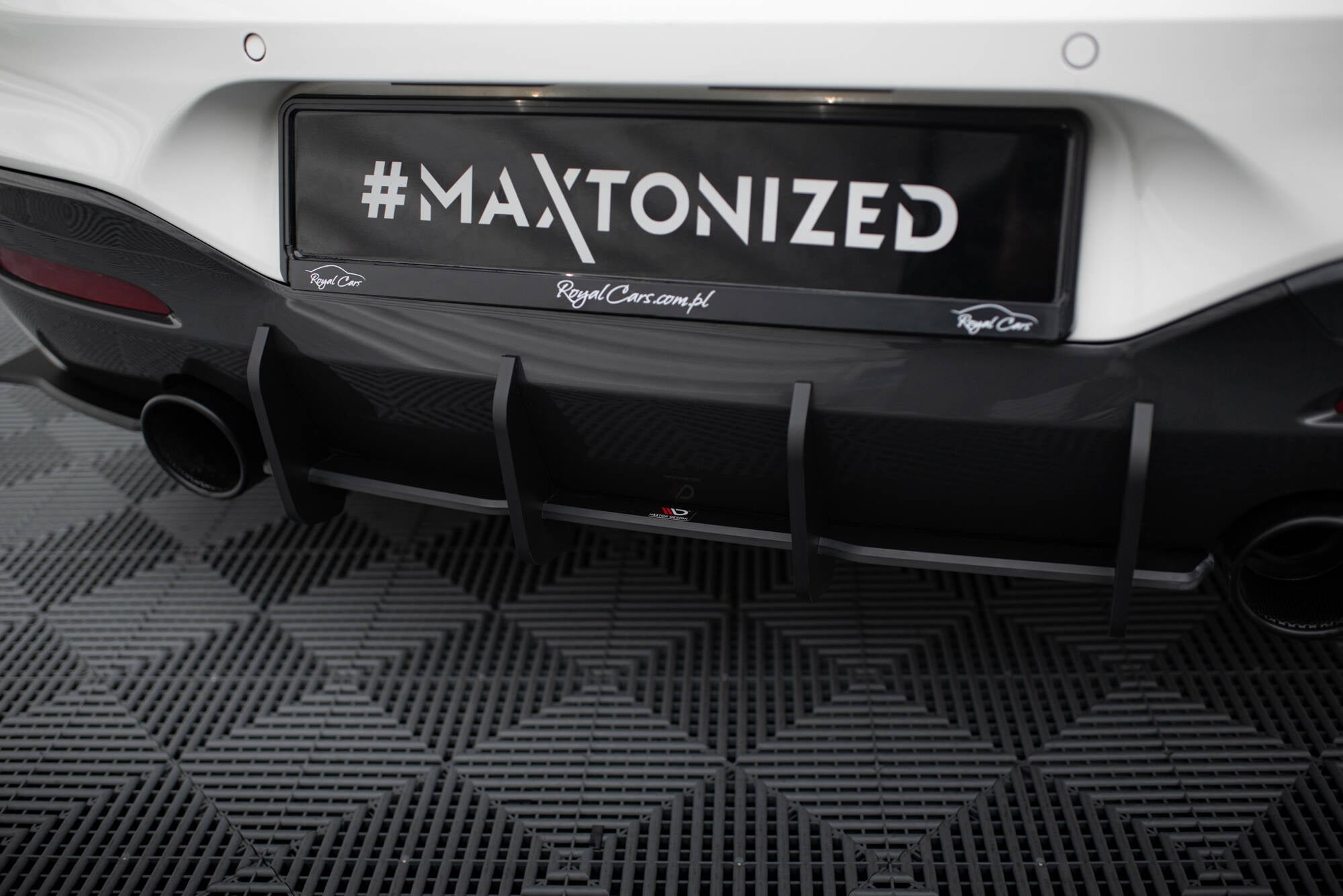 Maxton Design Street Pro Rear Diffuser V.3 para BMW M140i - imagen 4