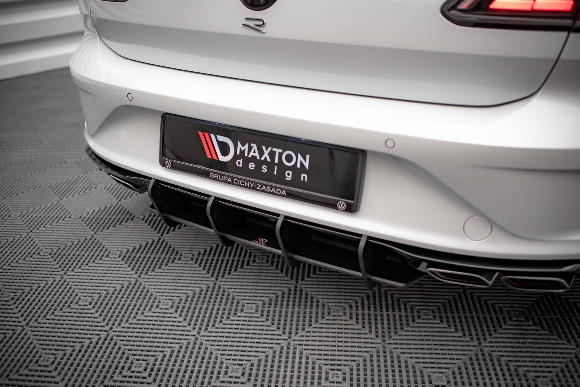Maxton Design Street Pro Rear Diffuser para Volkswagen Arteon R Sedan / Shooting Brake Mk1 Faceift - imagen 2