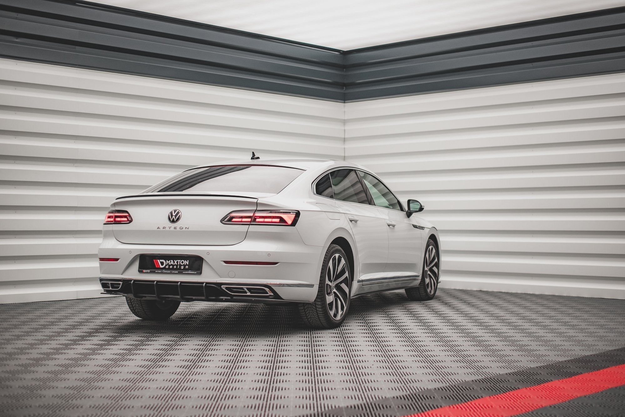 Maxton Design Street Pro Rear Diffuser para Volkswagen Arteon Sedan / Shooting Brake R-Line Mk1 Facelift - imagen 2