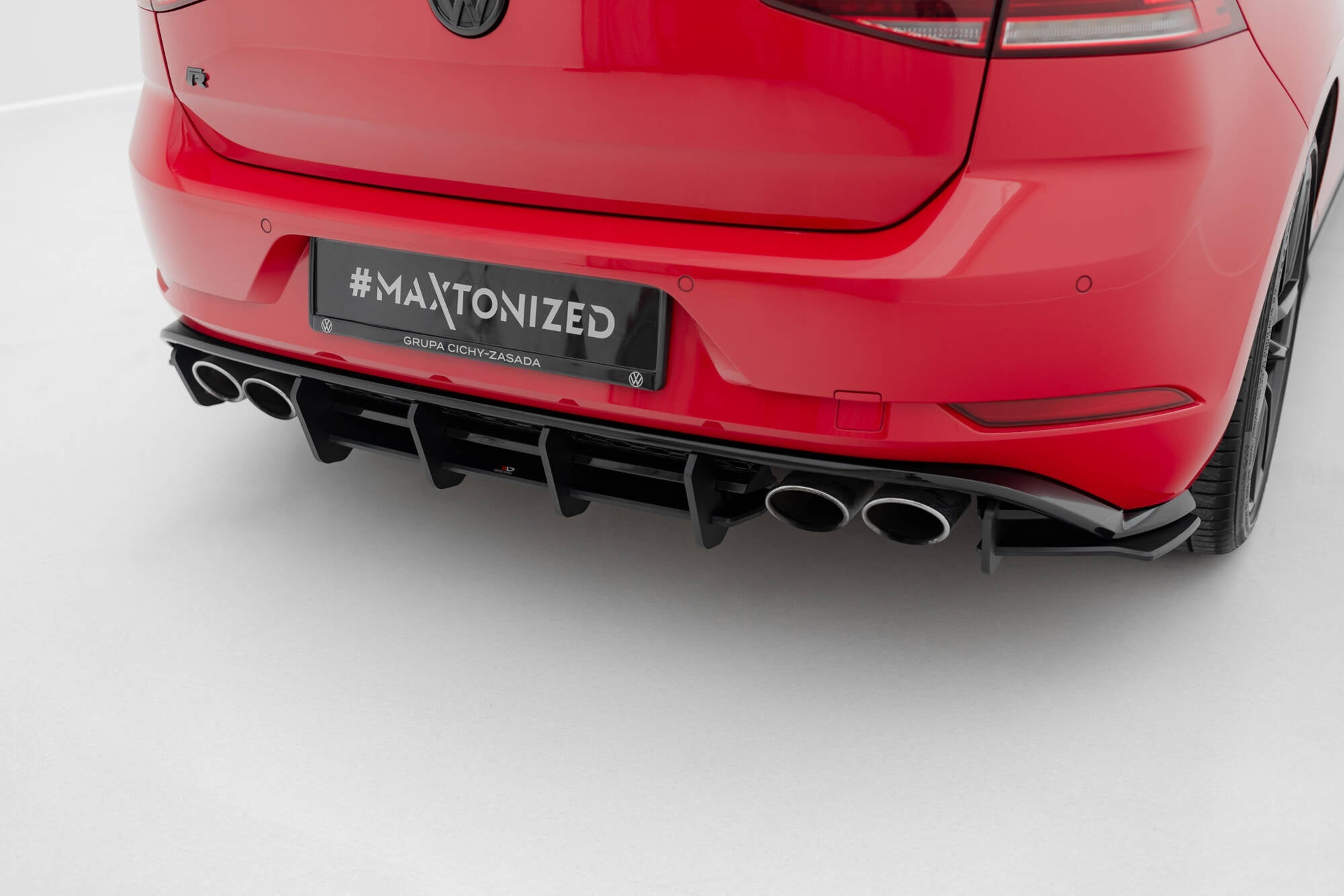 Maxton Design Street Pro Rear Diffuser para Volkswagen Golf R Mk7 Facelift - imagen 5