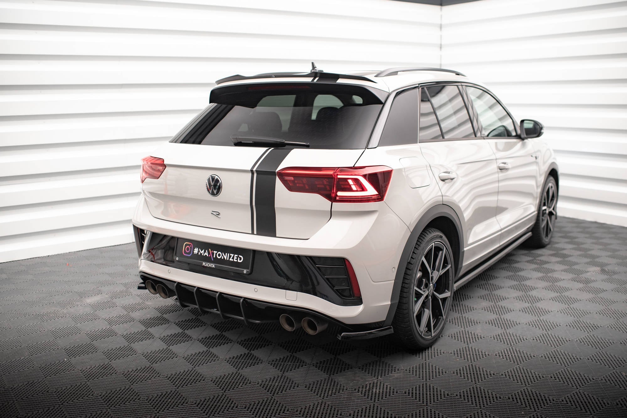 Maxton Design Street Pro Rear Diffuser para Volkswagen T-Roc R Mk1 Facelift - imagen 2