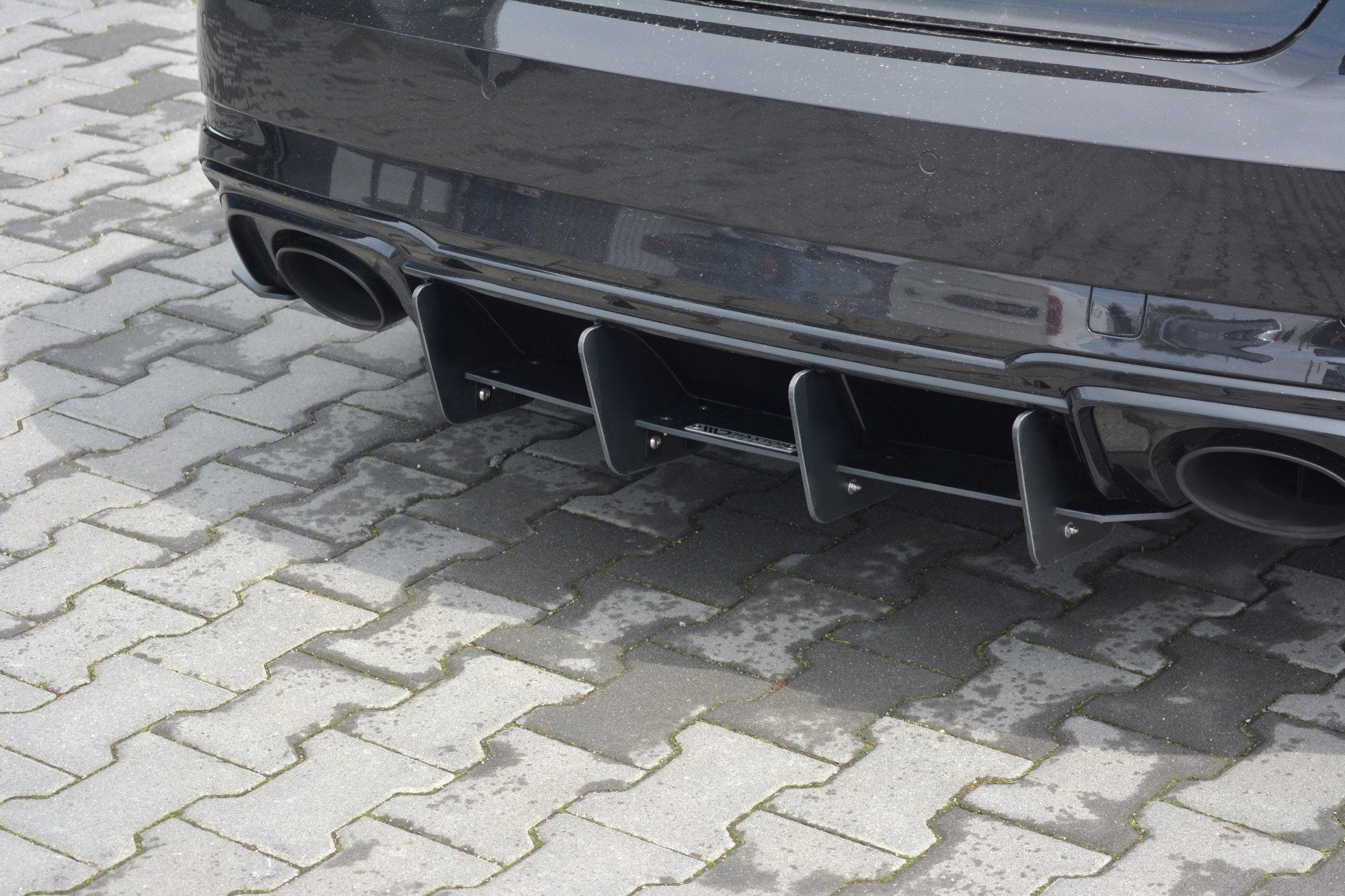 Maxton Design Difusor trasero V.1 para Audi RS3 8V Facelift Sportback - imagen 3