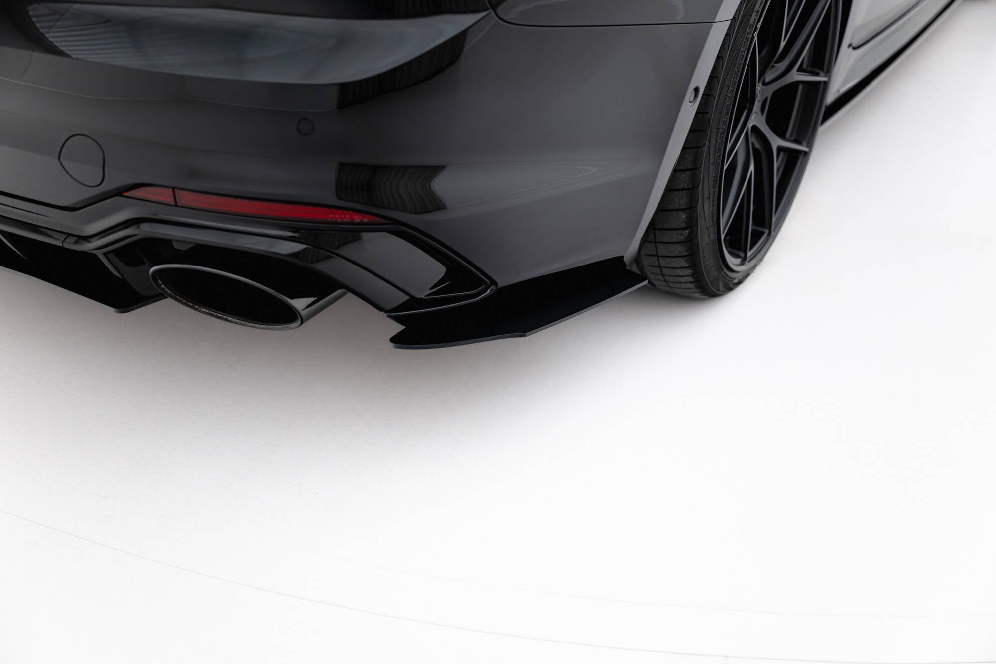 Maxton Design Difusor trasero V.1 para Audi RS5 Coupe / Sportback F5 - imagen 1