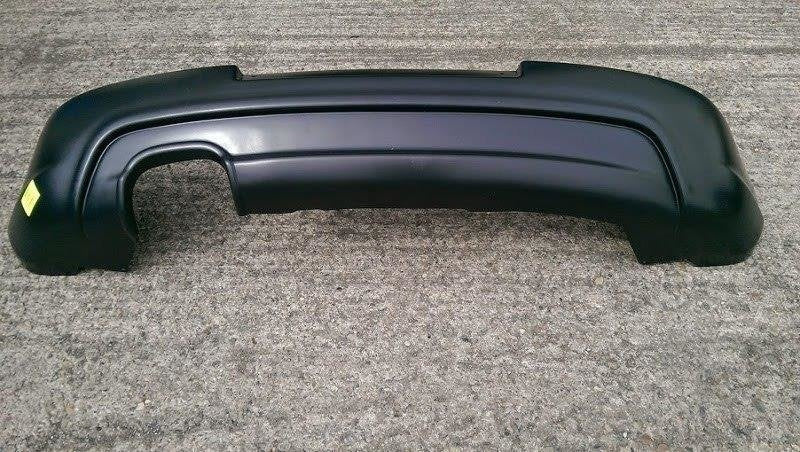 Maxton Design Difusor trasero para Volkswagen Golf Mk5 GTI Edition 30 (with 1 Exhaust hole, for GTI exhaust) - imagen 2
