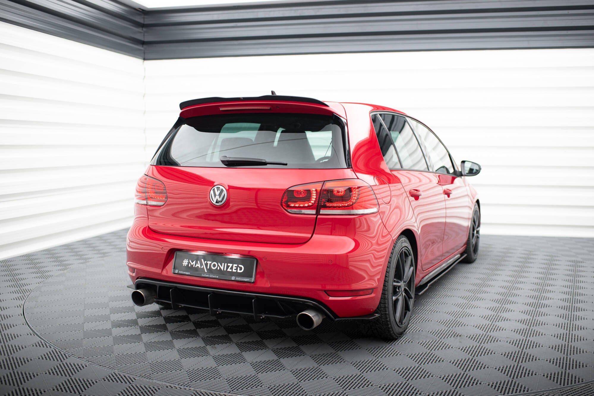 Maxton Design Difusor trasero & Rear Side Splitters para Volkswagen Golf Mk6 GTI / 35TH - imagen 1