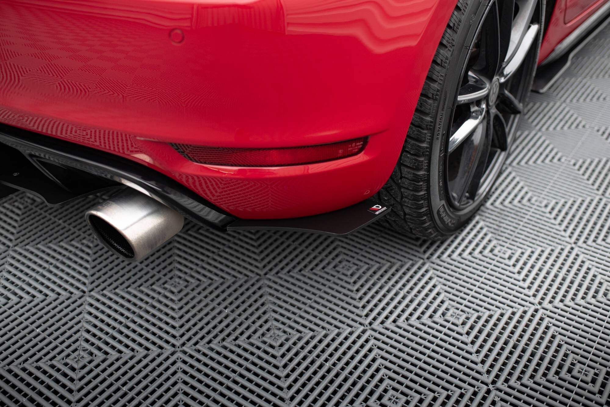 Maxton Design Difusor trasero & Rear Side Splitters para Volkswagen Golf Mk6 GTI / 35TH - imagen 3