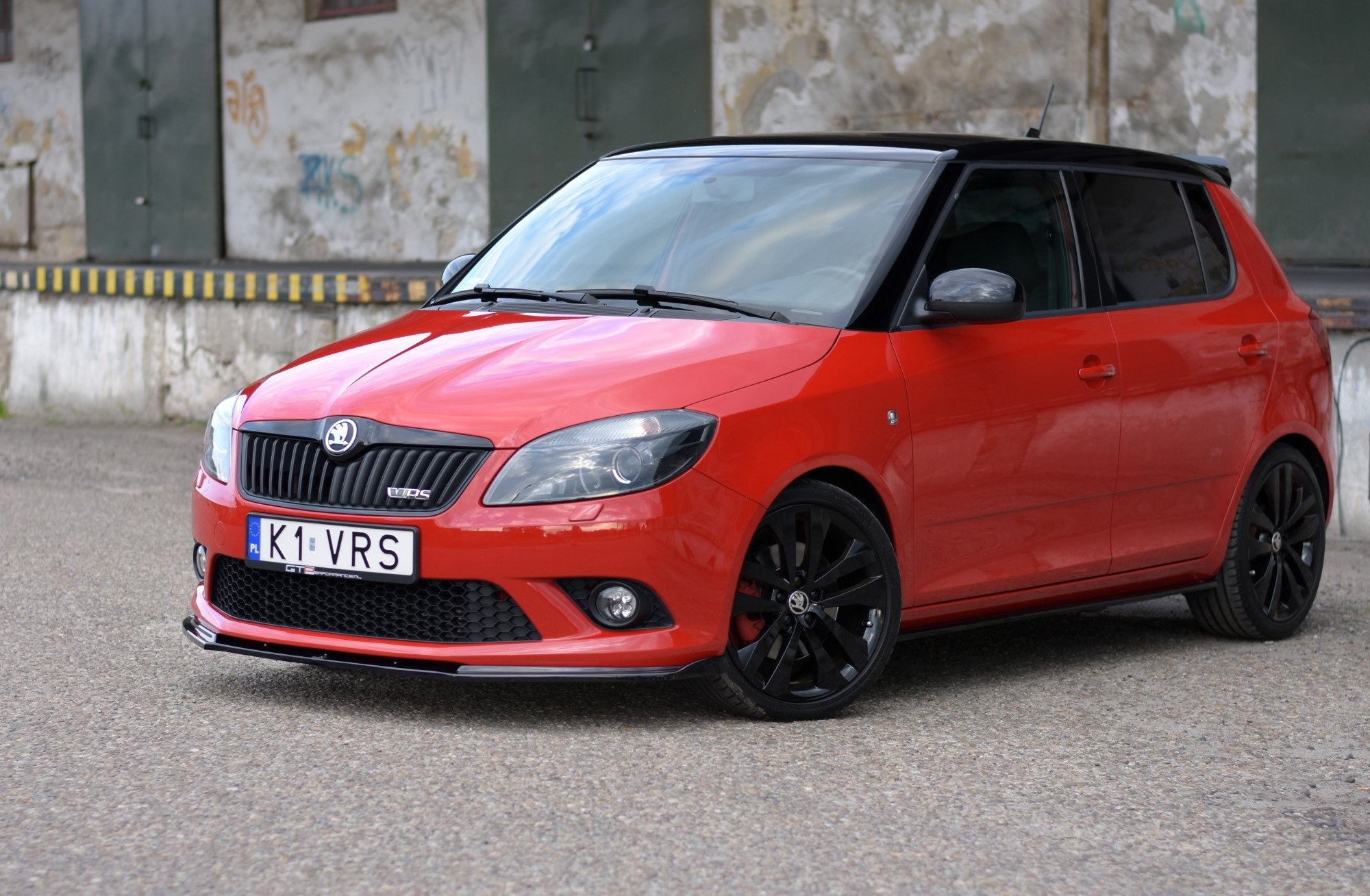 Maxton Design Splitter delantero para Skoda FABIA Mk2 RS - imagen 1