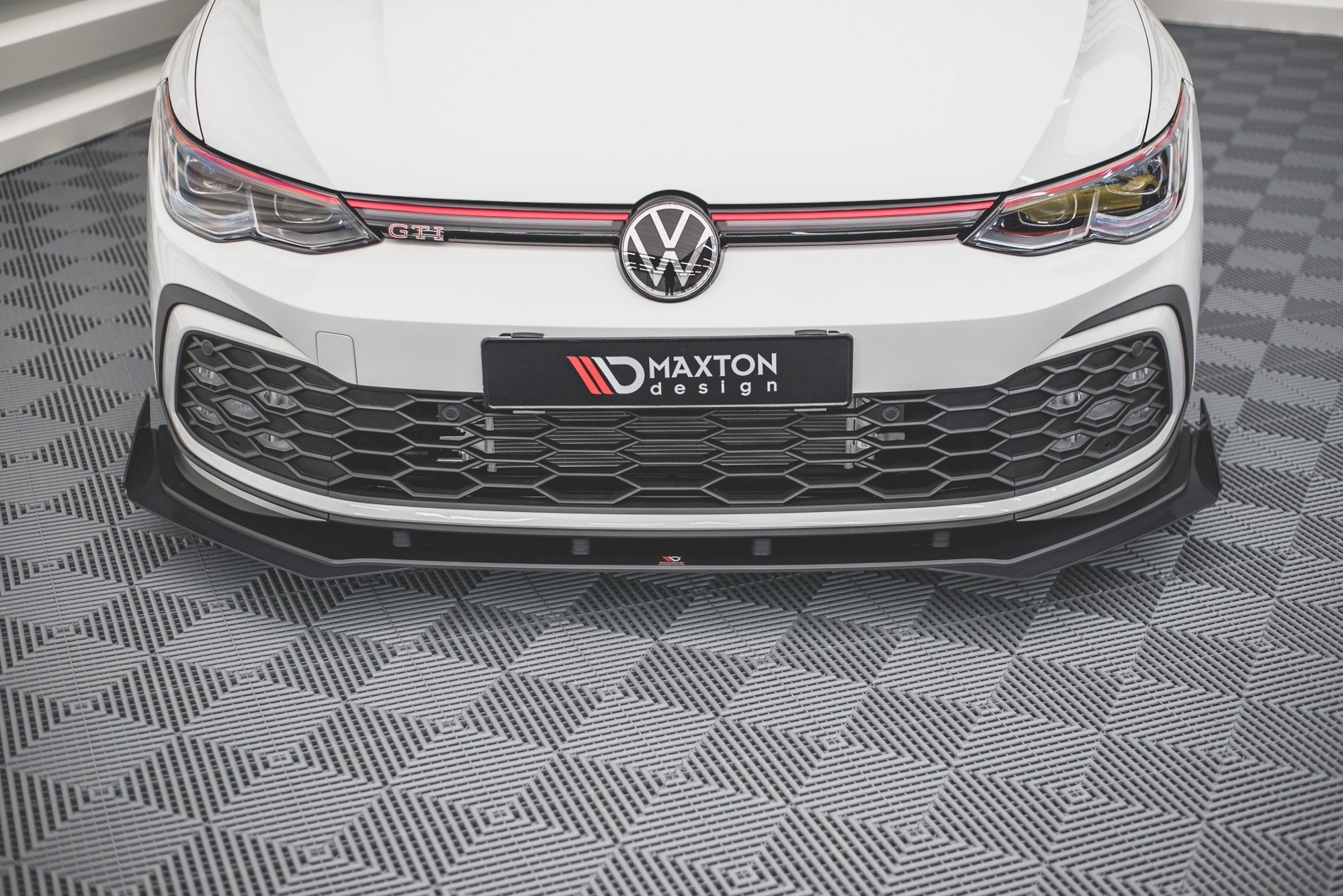 Maxton Design Aletines para Volkswagen Golf GTI / GTE / GTD / R-Line Mk8 - imagen 2