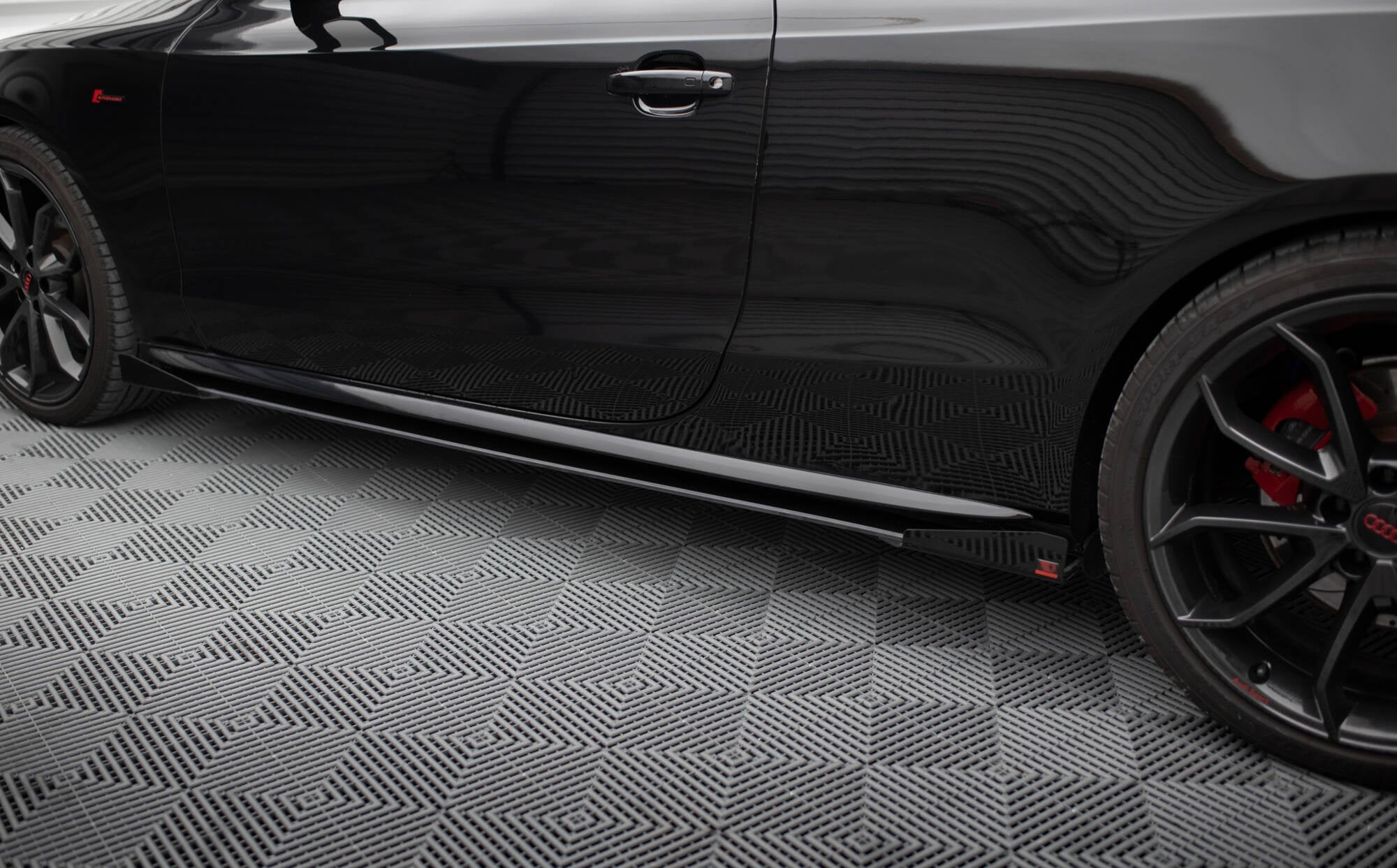 Maxton Design Side Flaps para Audi A5 / A5 S-Line / S5 Coupe / Cabrio 8T / 8T Facelift - imagen 1