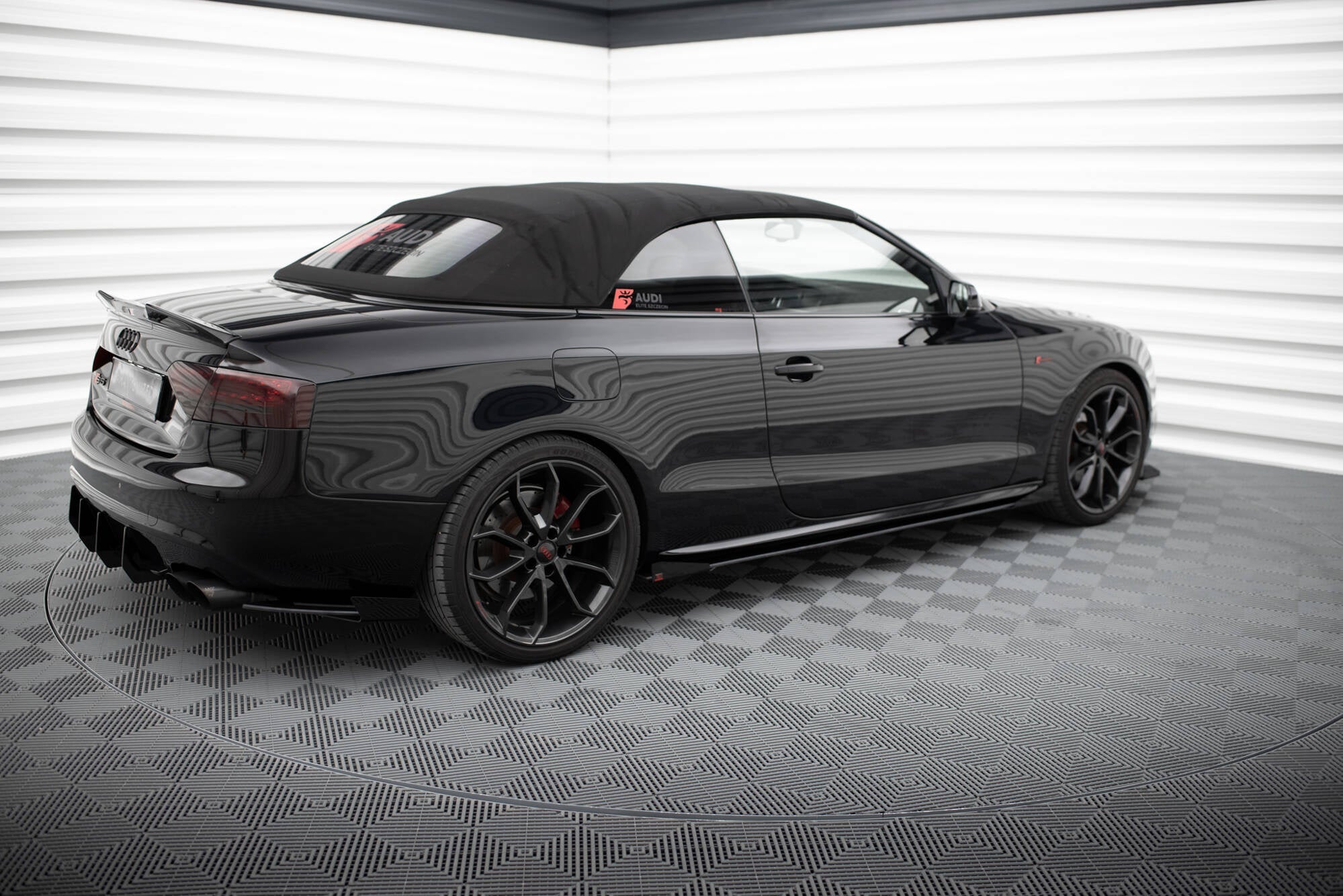Maxton Design Side Flaps para Audi A5 / A5 S-Line / S5 Coupe / Cabrio 8T / 8T Facelift - imagen 2
