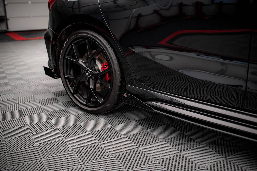 Maxton Design Side Flaps para Audi RS3 Sportback 8Y - imagen 3