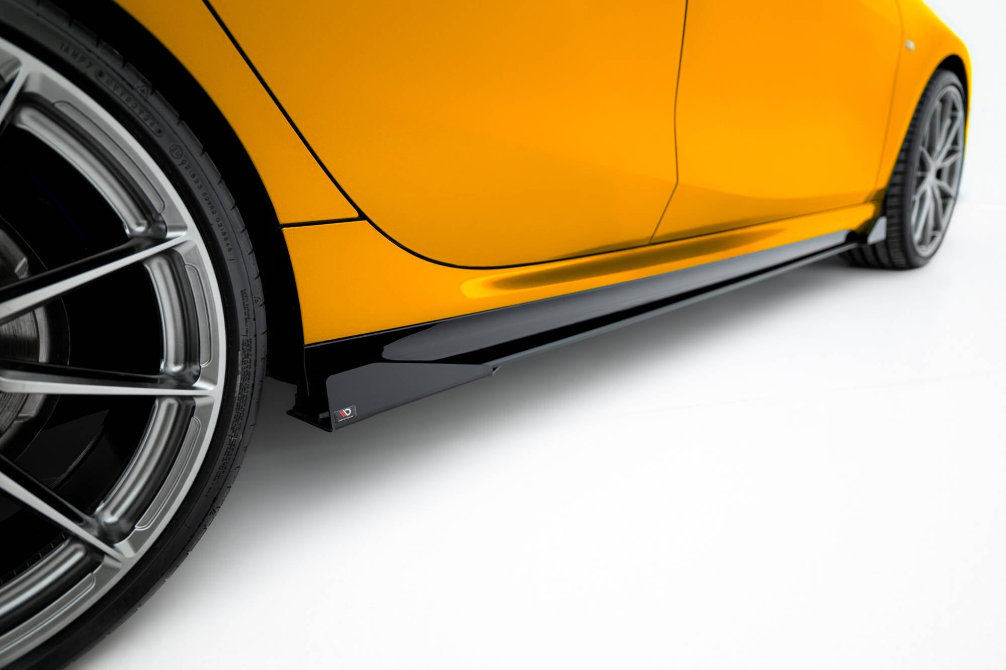 Maxton Design Side Flaps para BMW 1 M-Pack F70 - imagen 2