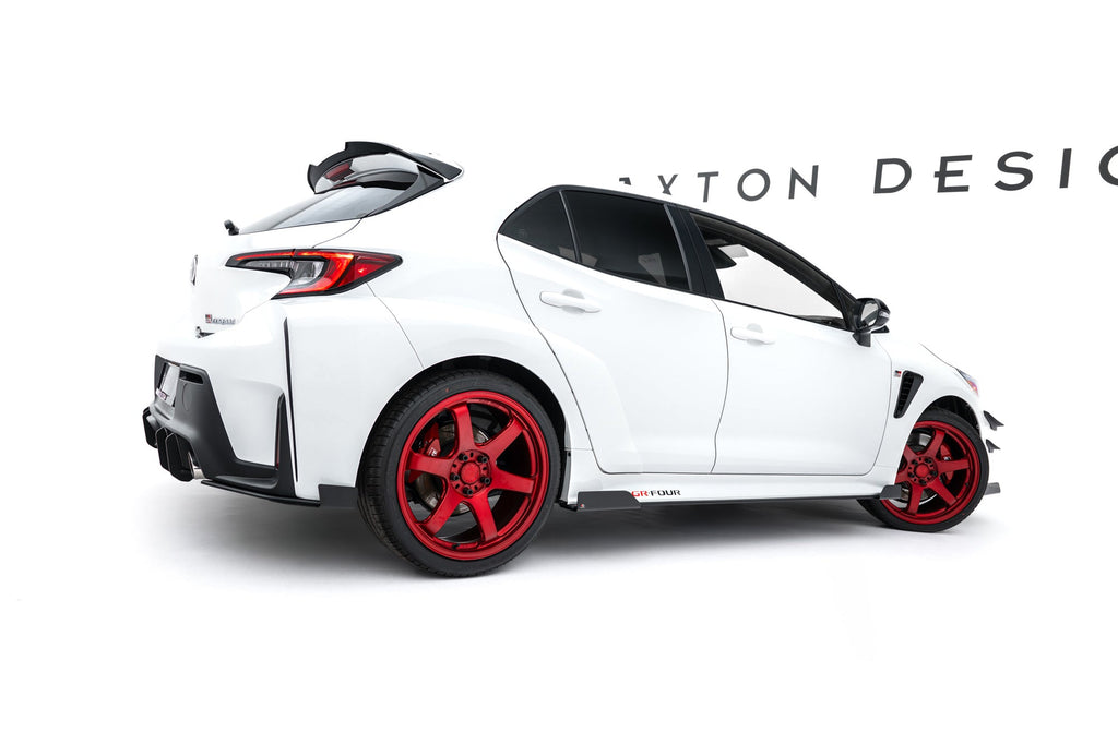 Maxton Design Side Flaps para Toyota GR Corolla Mk12 - imagen 1