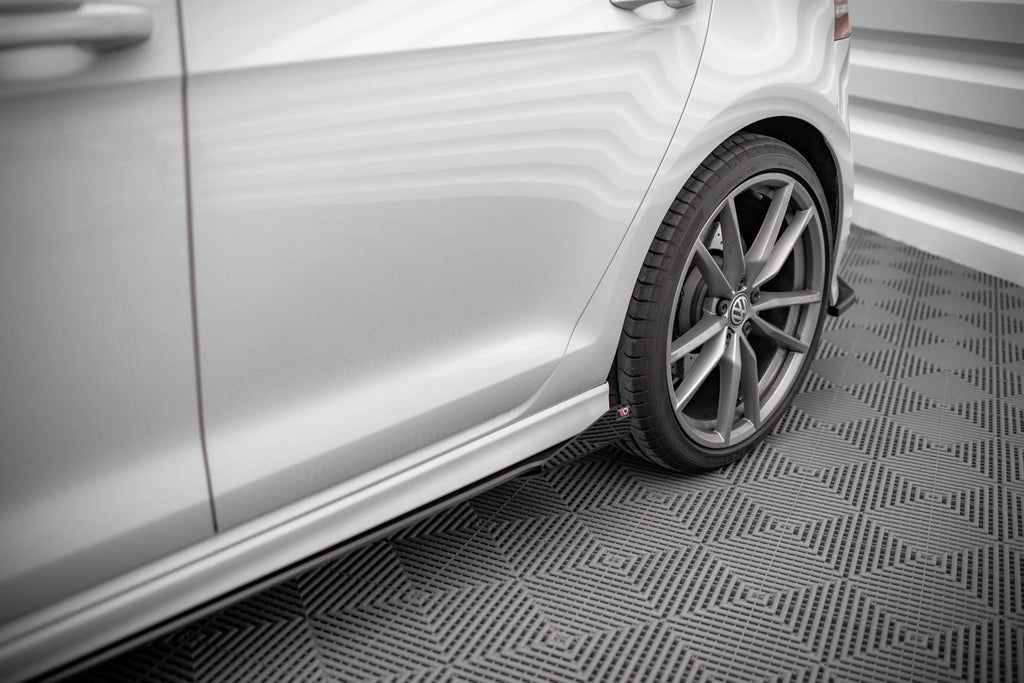 Maxton Design Side Flaps para Volkswagen Golf R Mk7 - imagen 1