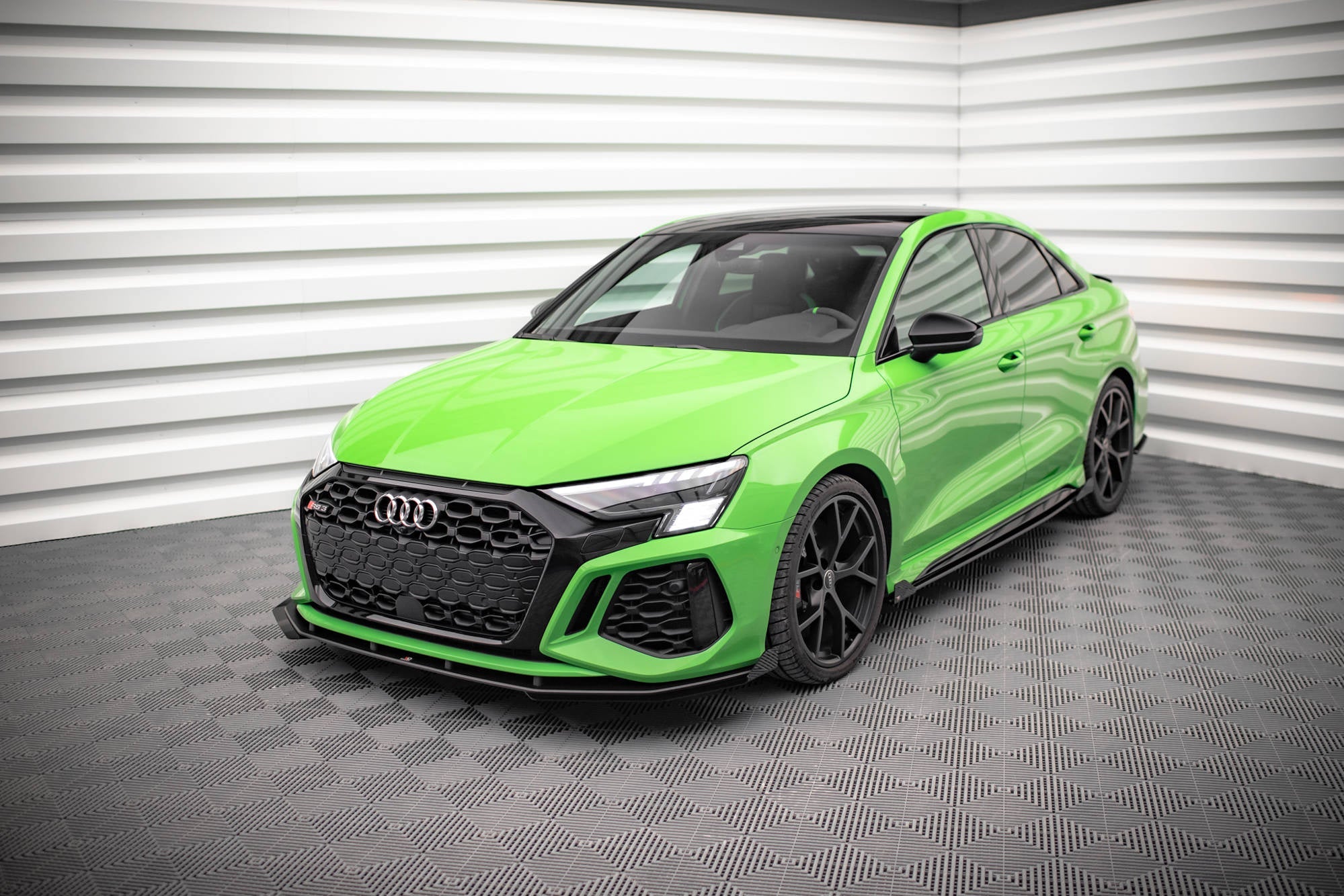 Maxton Design Front Flaps para Audi RS3 8Y - imagen 2