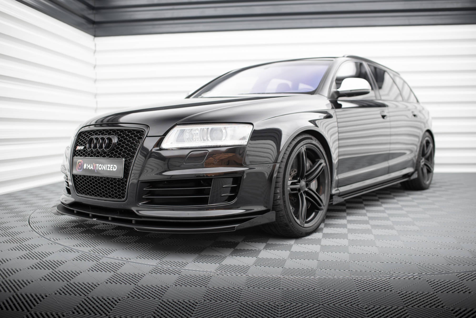 Maxton Design Front Flaps para Audi RS6 Avant C6 - imagen 2
