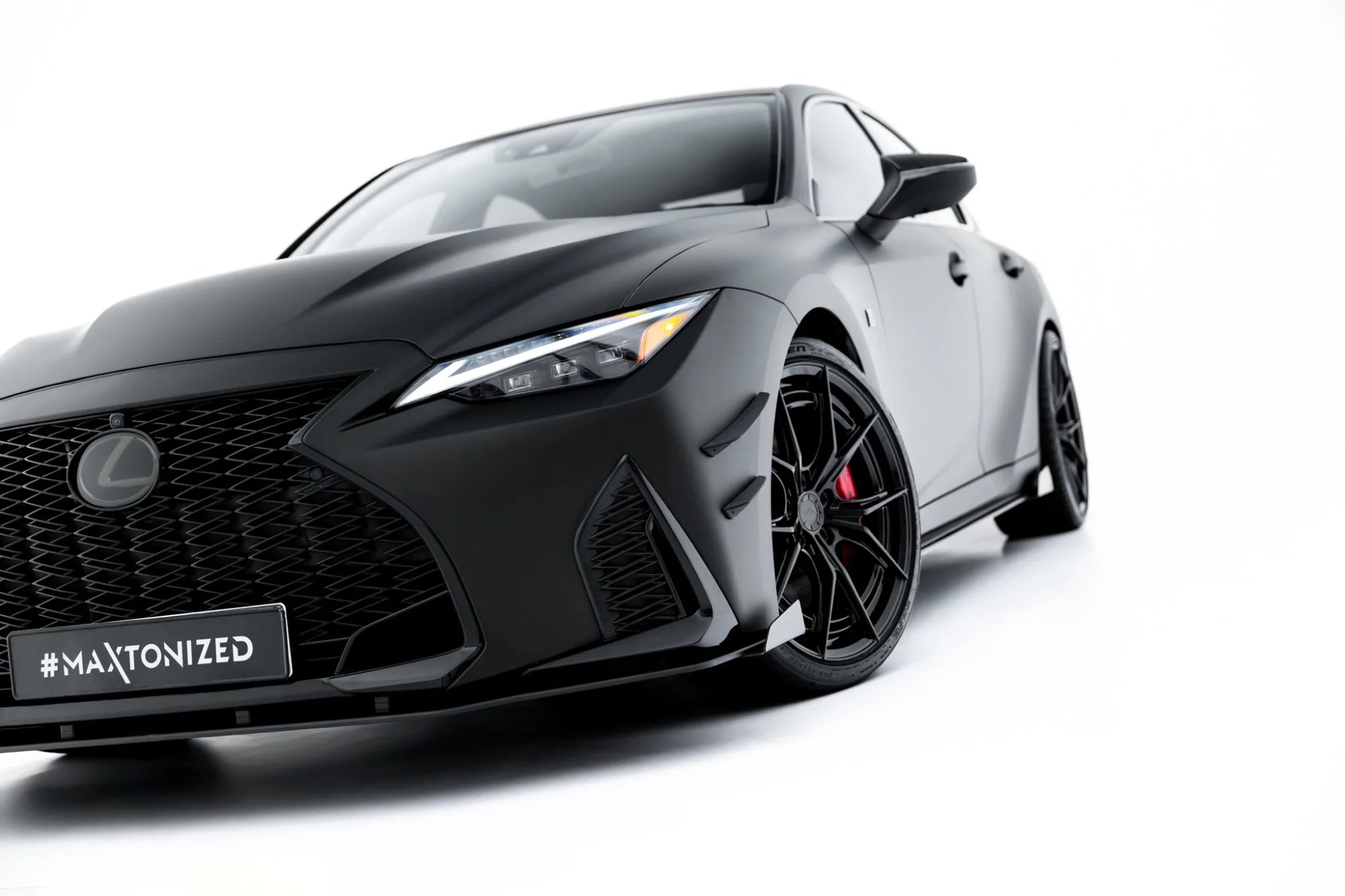 Maxton Design Front Flaps para Lexus IS 500 Mk3 Facelift 2 (XE30) - imagen 1