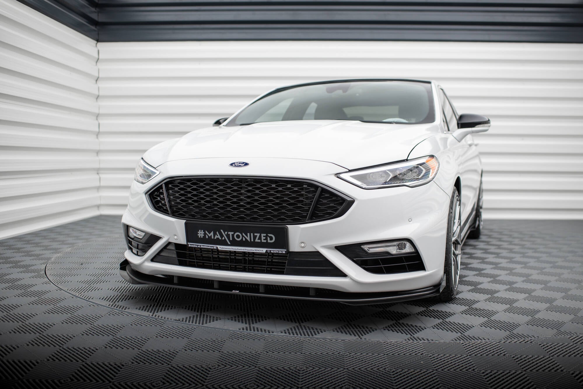 Maxton Design Front Flaps para Ford Mondeo Sport Mk5 Facelift / Fusion Sport Mk2 Facelift - imagen 2