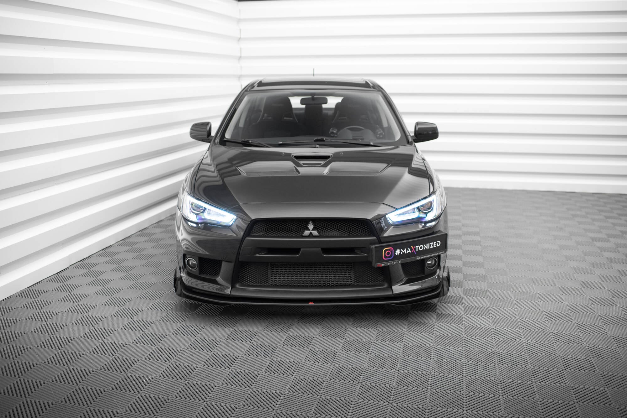 Maxton Design Front Flaps para Mitsubishi Lancer EVO X - imagen 2
