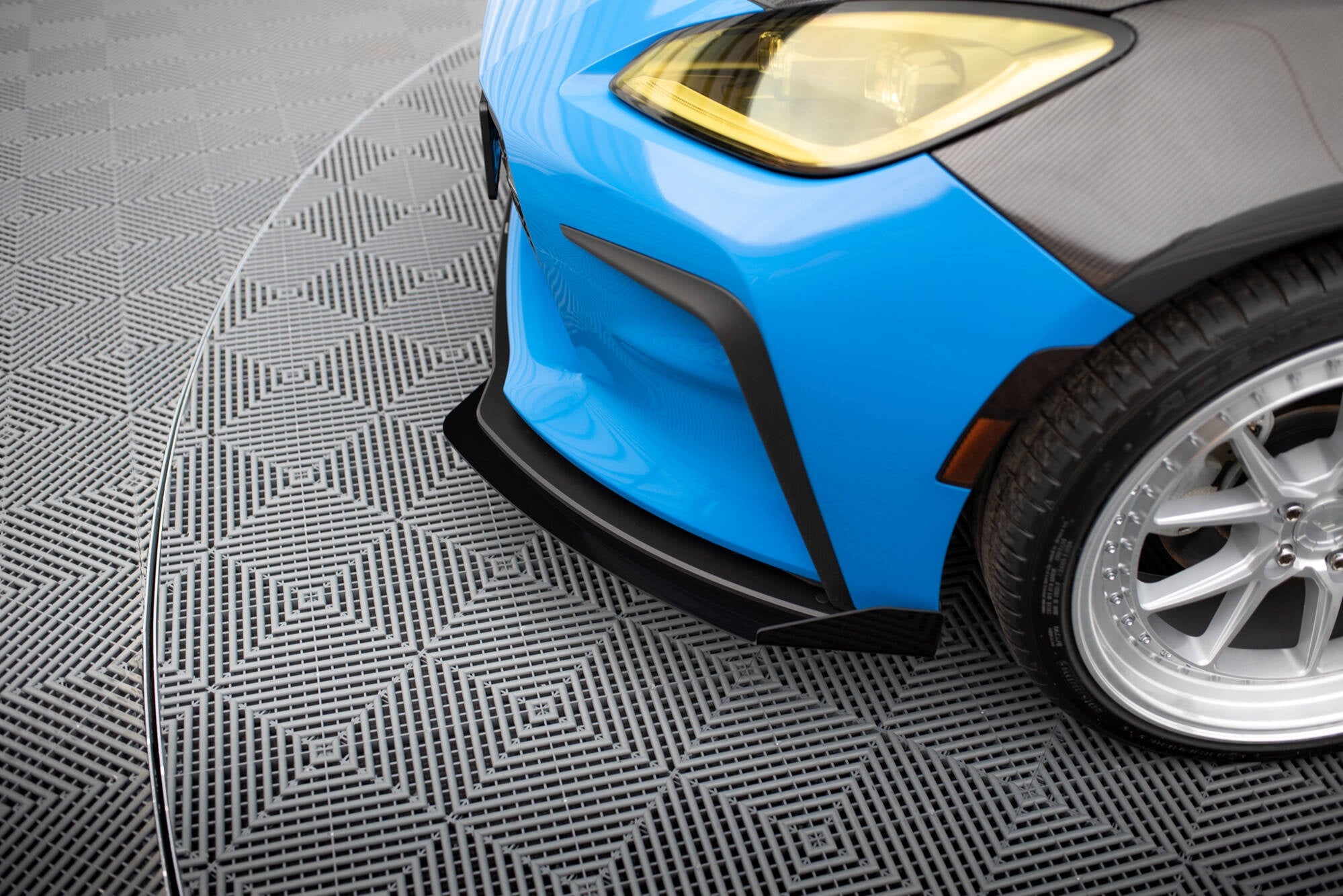 Maxton Design Front Flaps para Toyota GR86 Mk1 - imagen 1