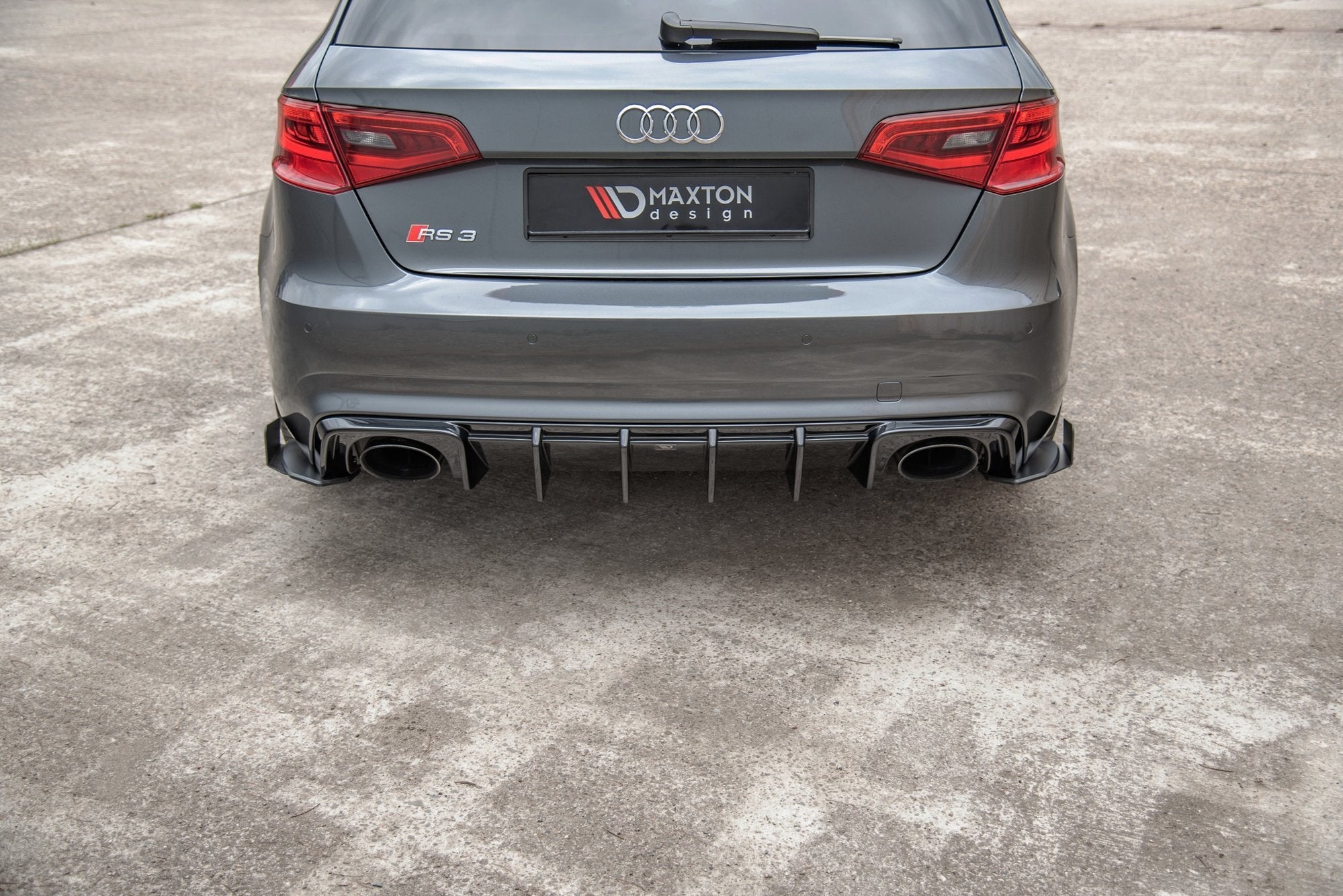 Maxton Design Rear Side Flaps para Audi RS3 8V Sportback - imagen 4
