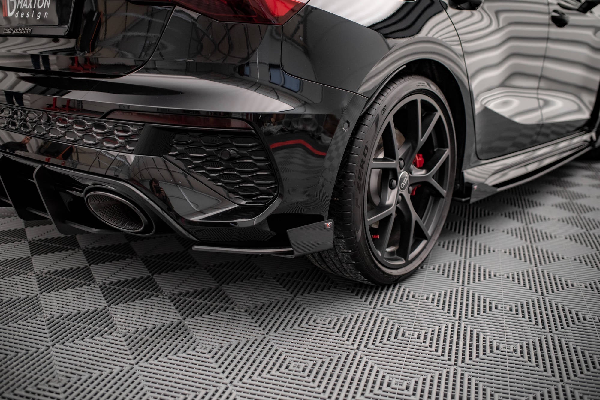 Maxton Design Rear Side Flaps para Audi RS3 Sportback 8Y - imagen 1