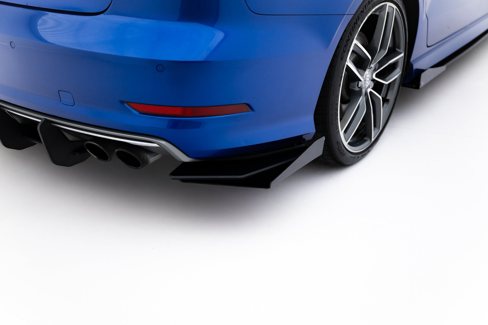 Maxton Design Rear Side Flaps para Audi S3 Sedan 8V - imagen 2