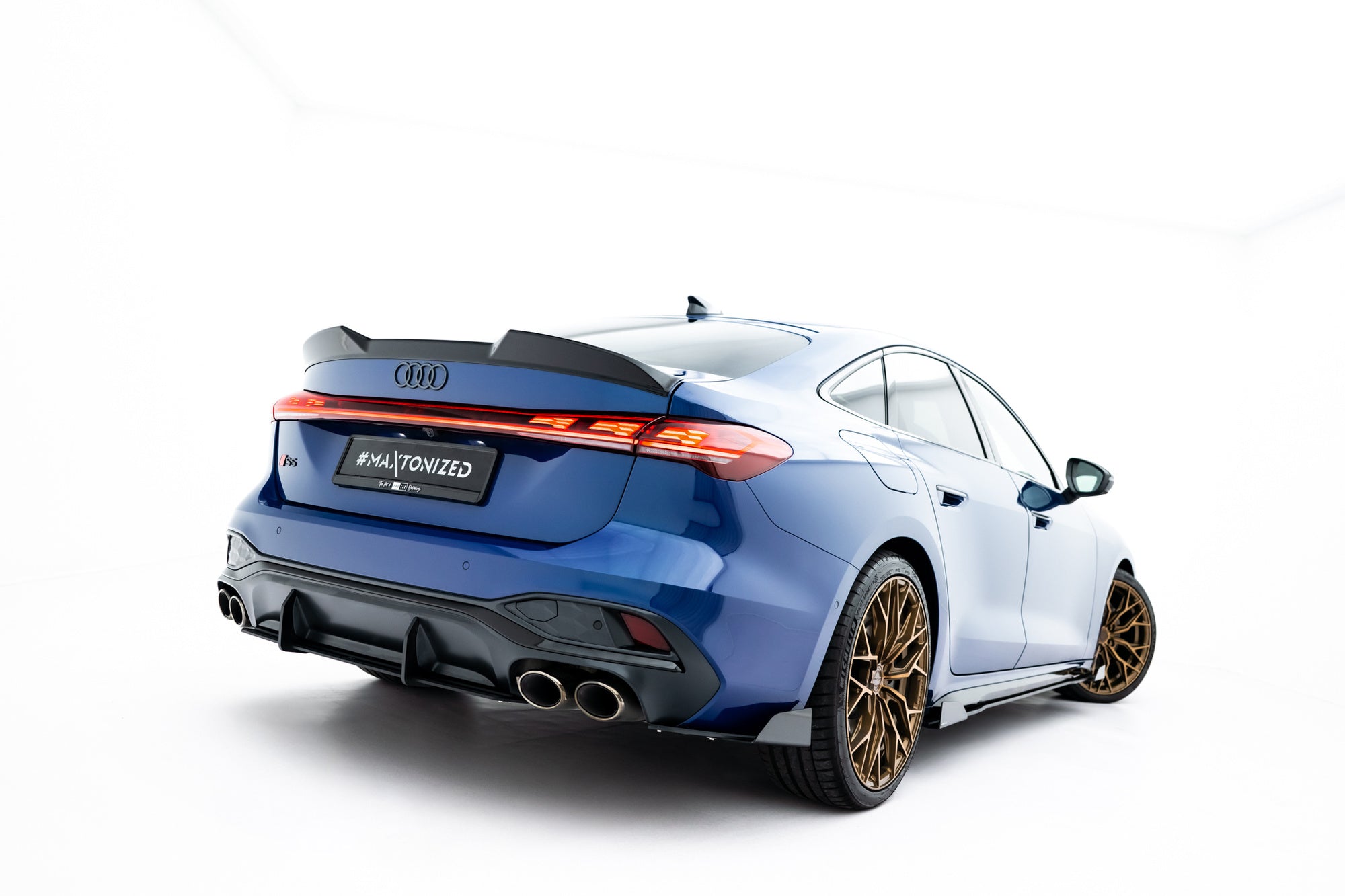 Maxton Design Rear Side Flaps para Audi S5 Sedan / Avant B10 - imagen 2