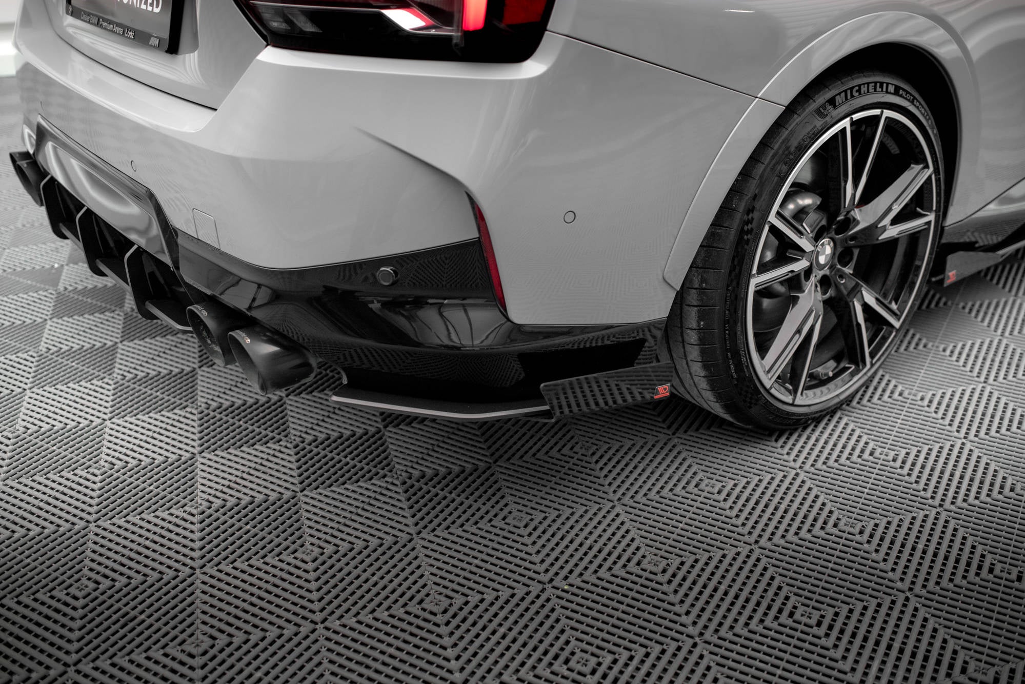 Maxton Design Rear Side Flaps para BMW 2 Coupe M240i G42 - imagen 1