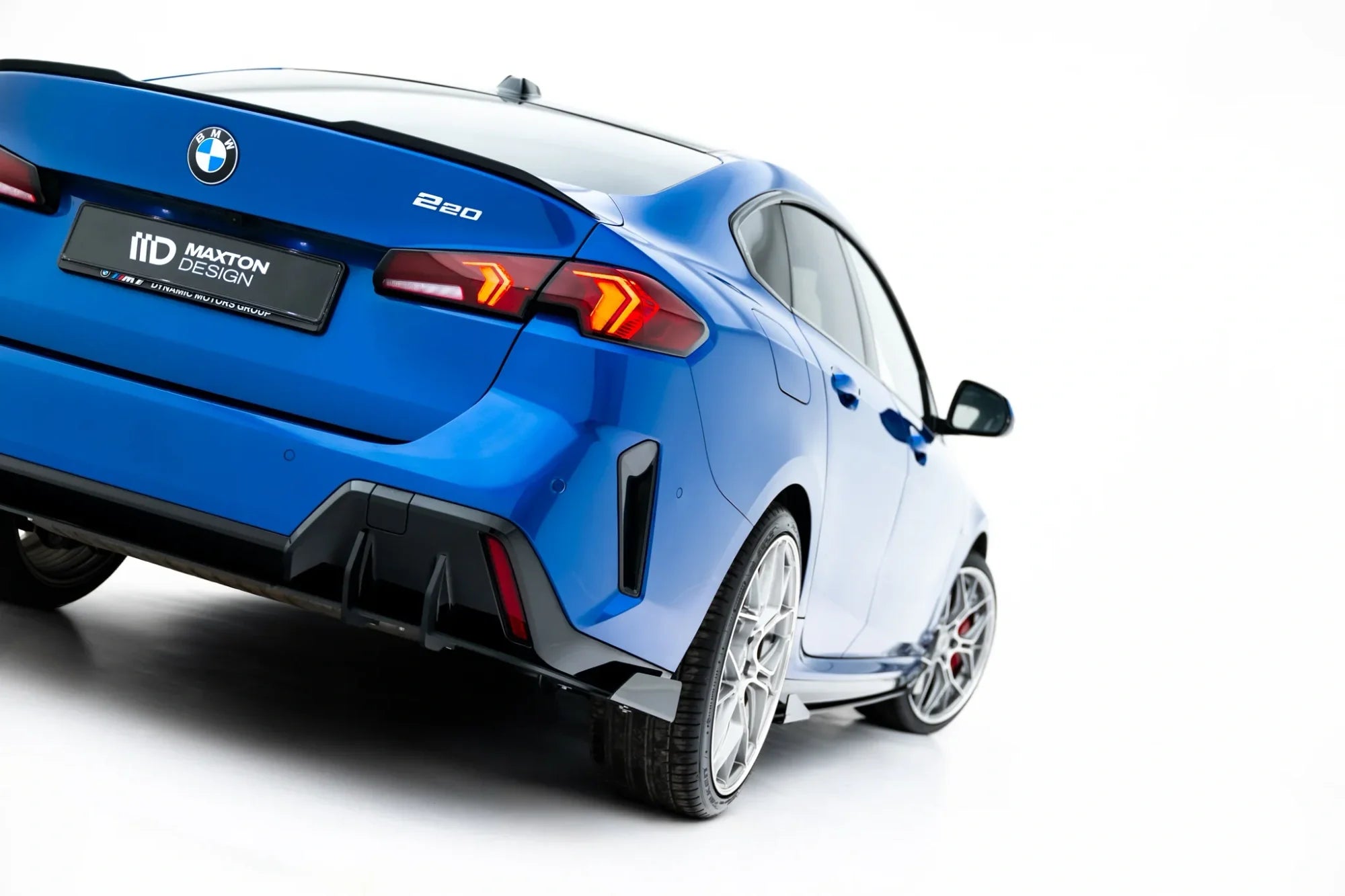 Maxton Design Rear Side Flaps para BMW 2 M-Pack Gran Coupe F74 - imagen 2