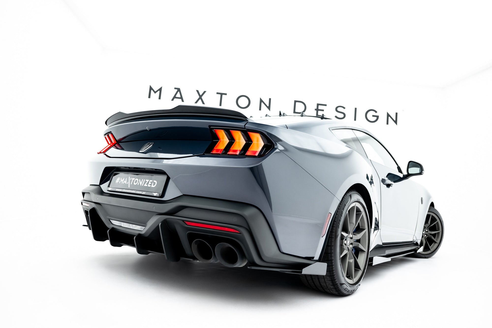 Maxton Design Rear Side Flaps para Ford Mustang Dark Horse Mk7 - imagen 2