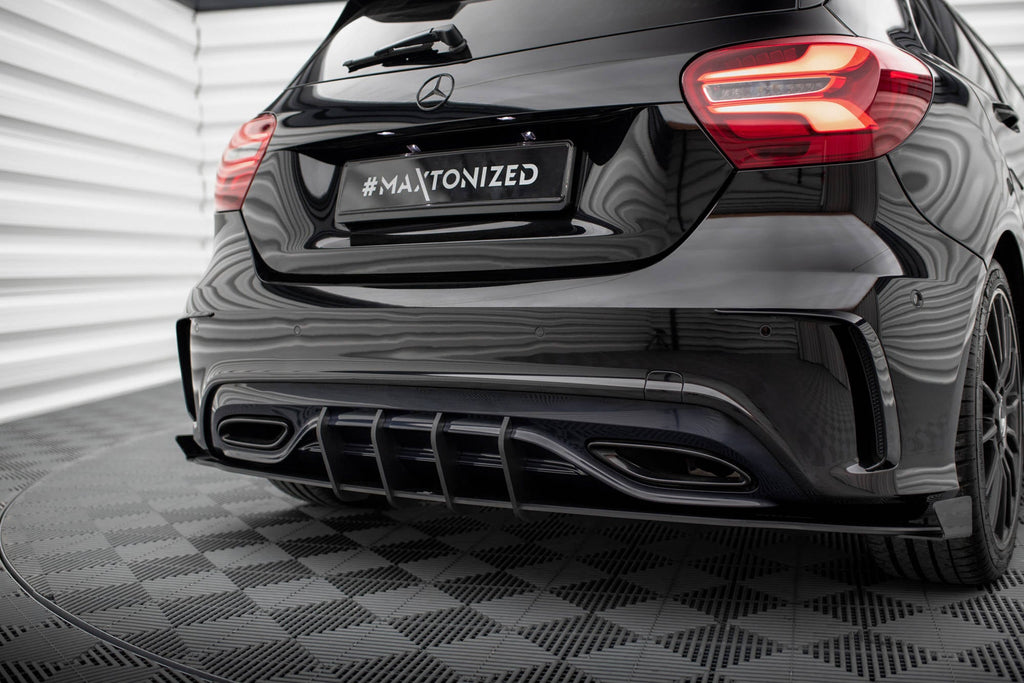 Maxton Design Rear Side Flaps para Mercedes-Benz A AMG-Line W176 Facelift - imagen 3