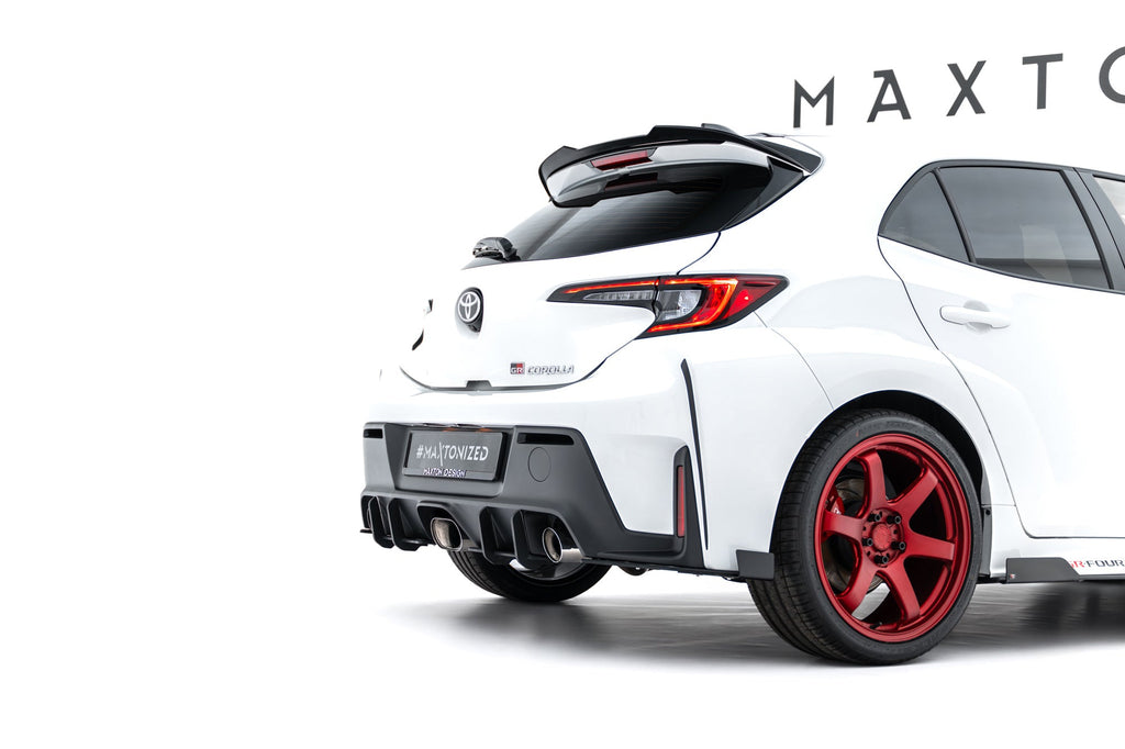Maxton Design Rear Side Flaps para Toyota GR Corolla Mk12 - imagen 1