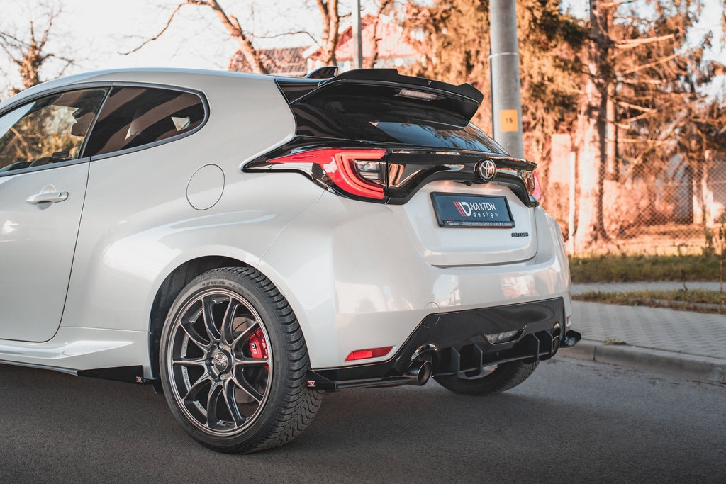 Maxton Design Rear Side Flaps para Toyota GR Yaris Mk4 - imagen 3