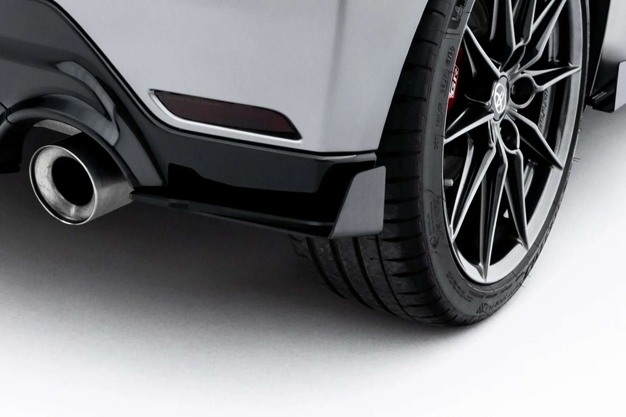 Maxton Design Rear Side Flaps para Toyota GR Yaris Mk4 Facelift - imagen 1