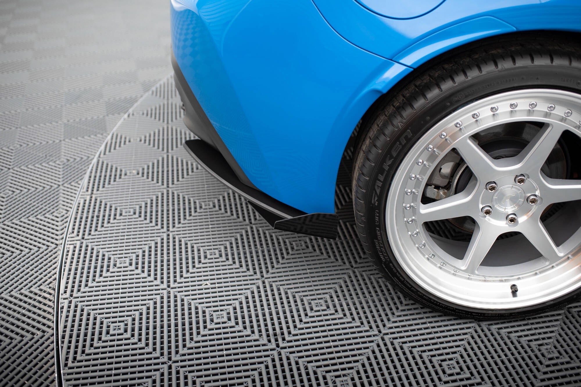 Maxton Design Rear Side Flaps para Toyota GR86 Mk1 - imagen 1