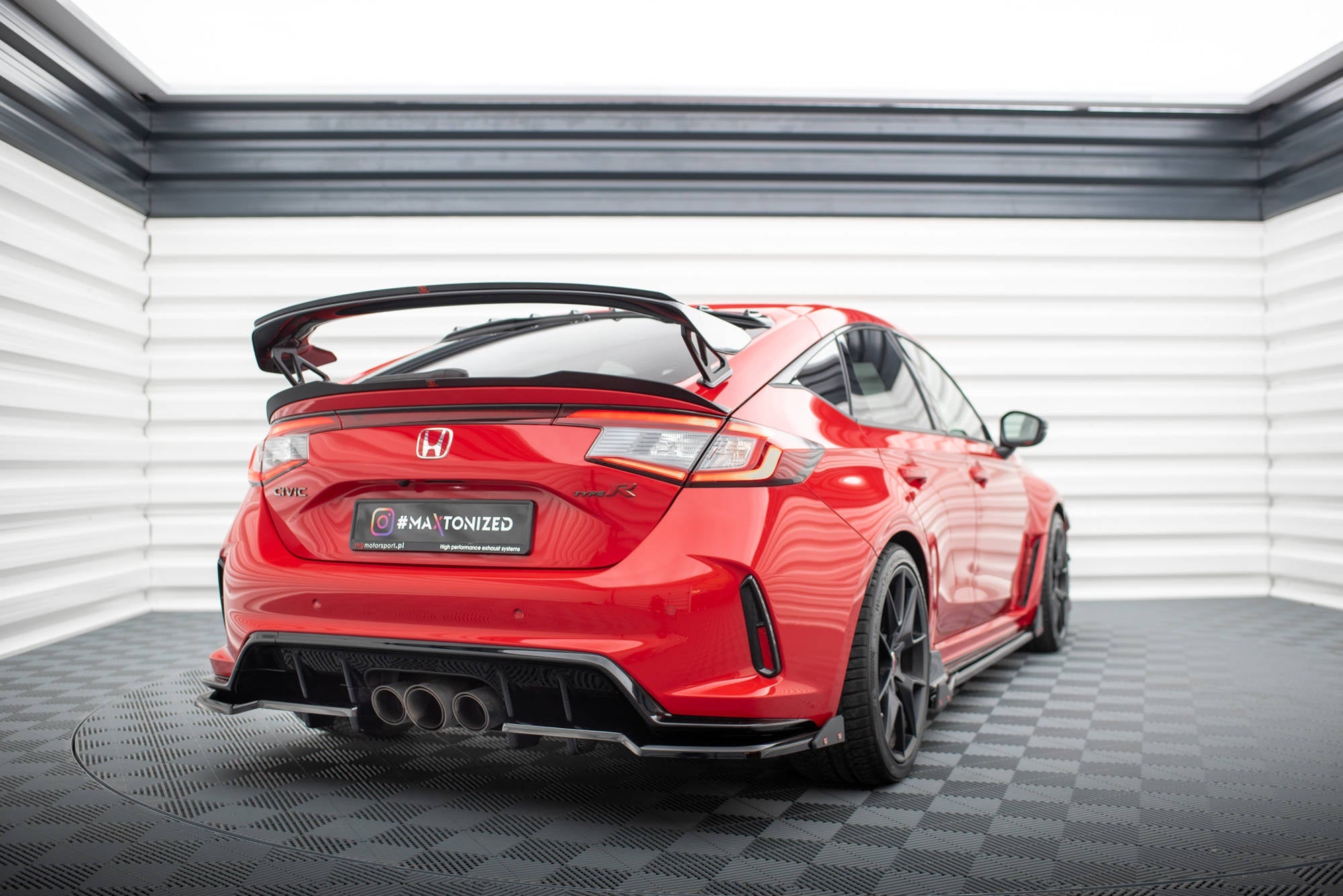 Maxton Design Upper Spoiler Cap para Honda Civic Type-R Mk 11 - imagen 3