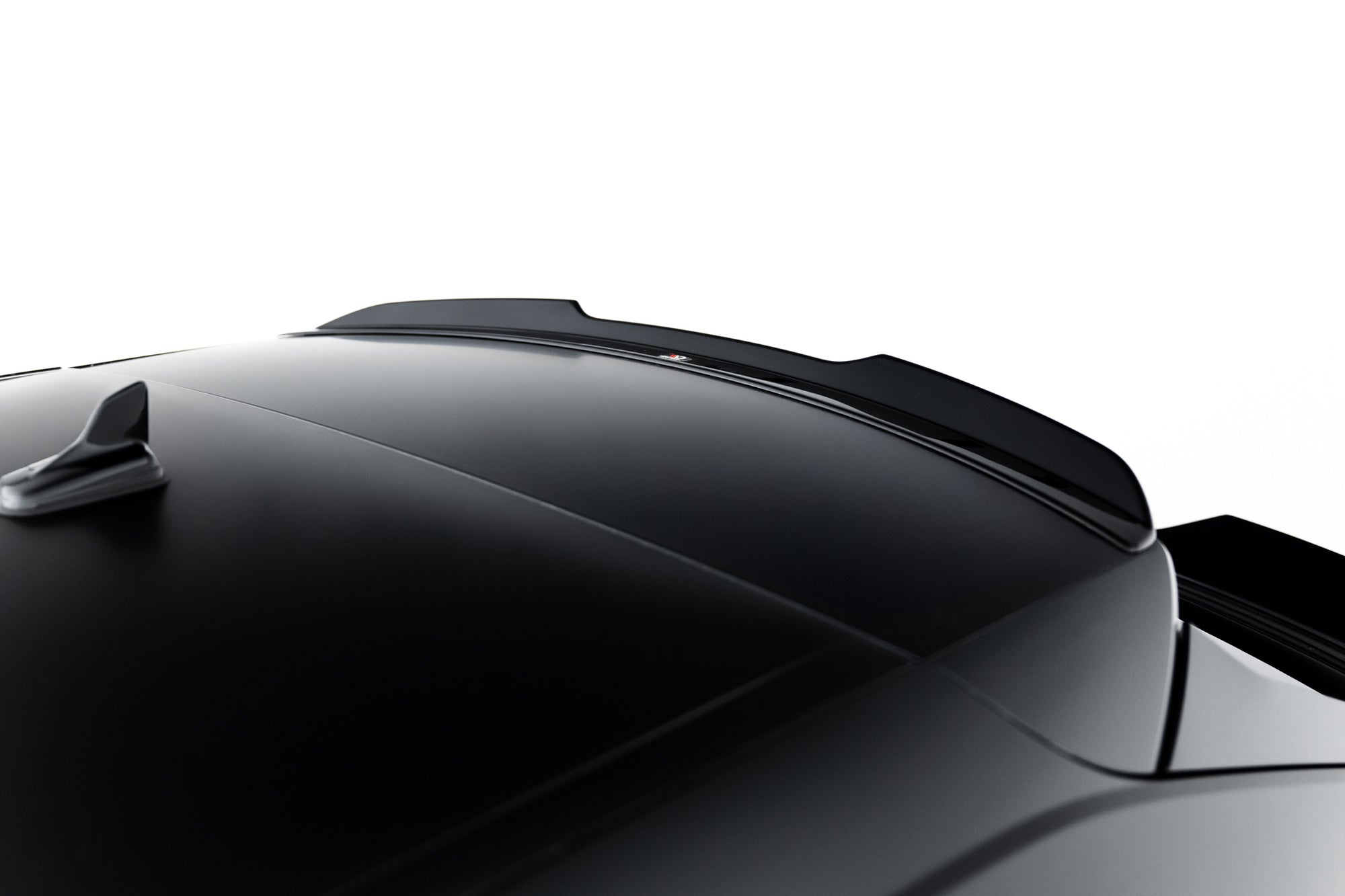 Maxton Design Upper Spoiler Cap para Audi Q8 / Q8 S-line / SQ8 Mk1 / Mk1 - imagen 1