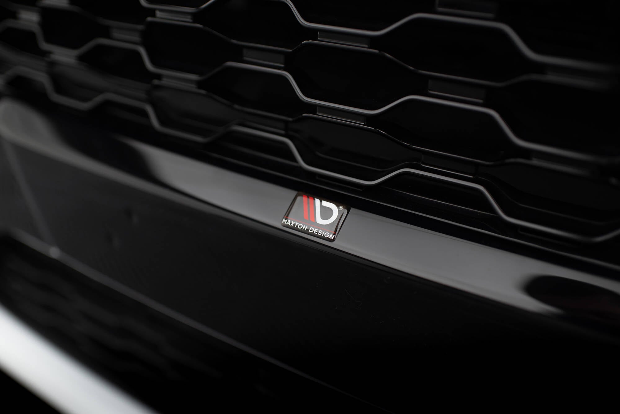 Maxton Design Front Grill para Ford Fiesta ST / ST-Line Mk8 - imagen 5