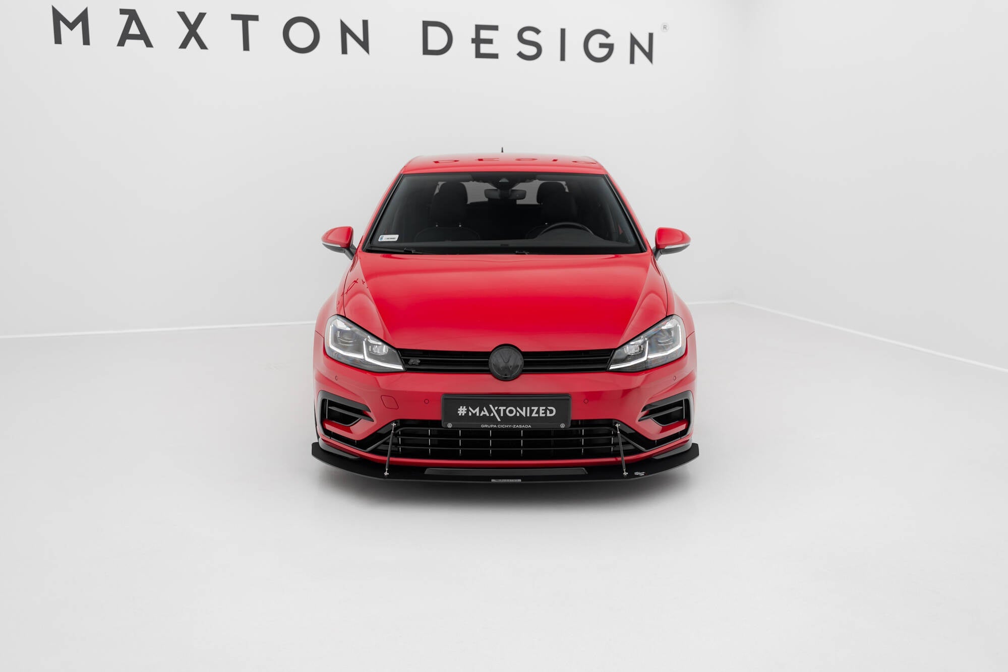 Maxton Design Hybrid Front Racing Splitter para Volkswagen Golf Mk7 R / R-Line Facelift - imagen 3