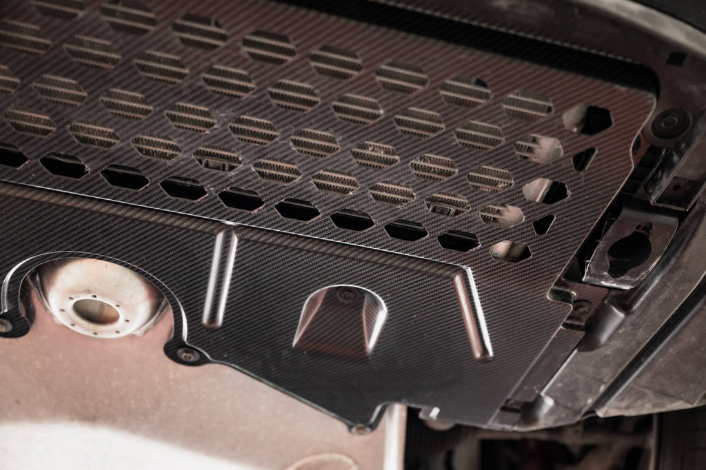 Maxton Design Carbon Fiber Under Engine Cover para BMW M2 G87 - imagen 6