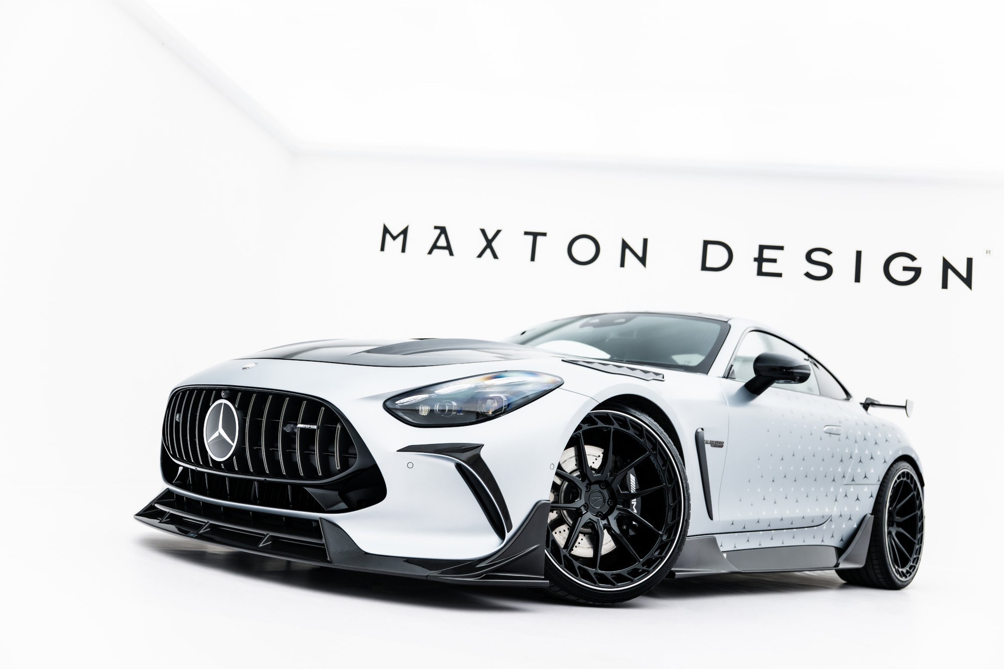 Maxton Design Prepreg Front Bumper Carbon Canards para Mercedes-AMG GT 63 / 55 / 63 S E Performance C192 - imagen 3