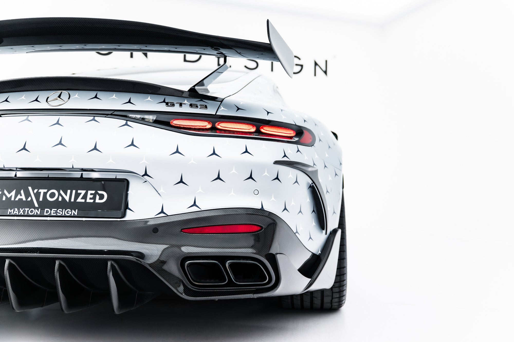 Maxton Design Prepreg Rear Bumper Carbon Canards para Mercedes-AMG GT 63 / 55 / 63 S E Performance C192 - imagen 3