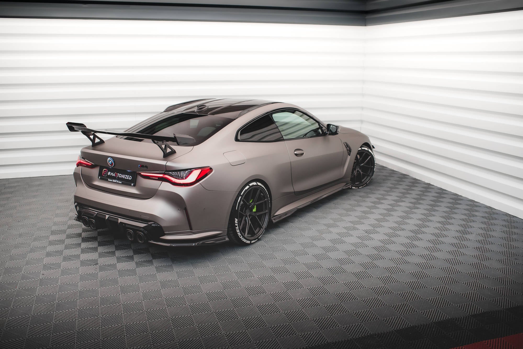 Maxton Design Prepreg Carbon Fiber Roof Rails para BMW M4 G82 / G82 Facelift - imagen 5