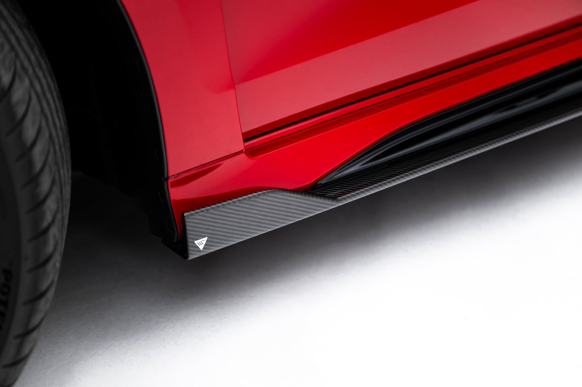 Maxton Design Prepreg Carbon Fiber Side Skirts V.1 para Audi RS3 Sedan 8Y Facelift - imagen 11