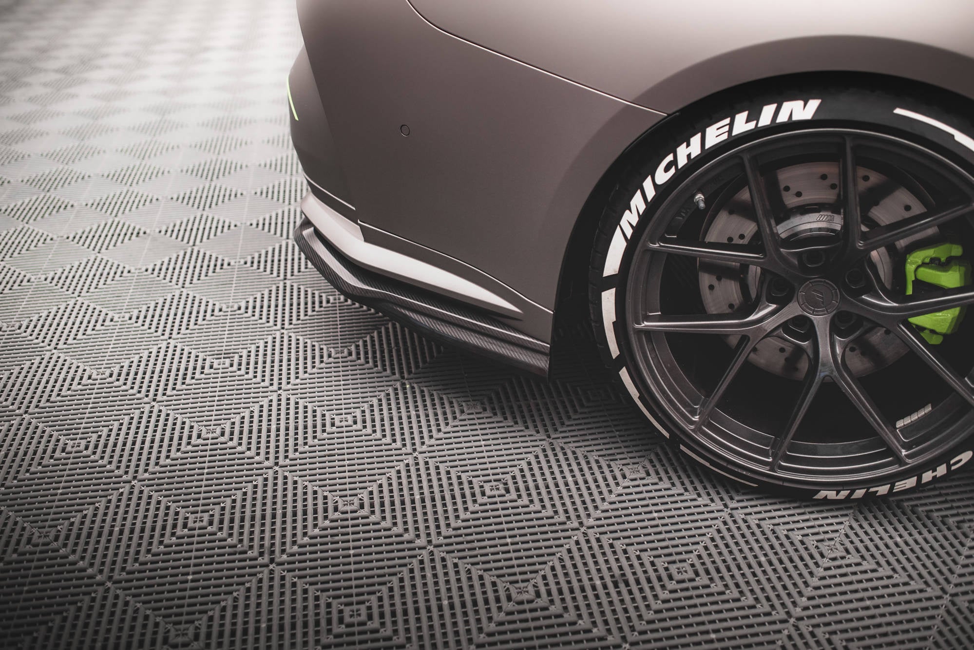 Maxton Design Splitters laterales traseros de fibra de carbono pre-preg para BMW M4 G82 / G82 Facelift - imagen 5
