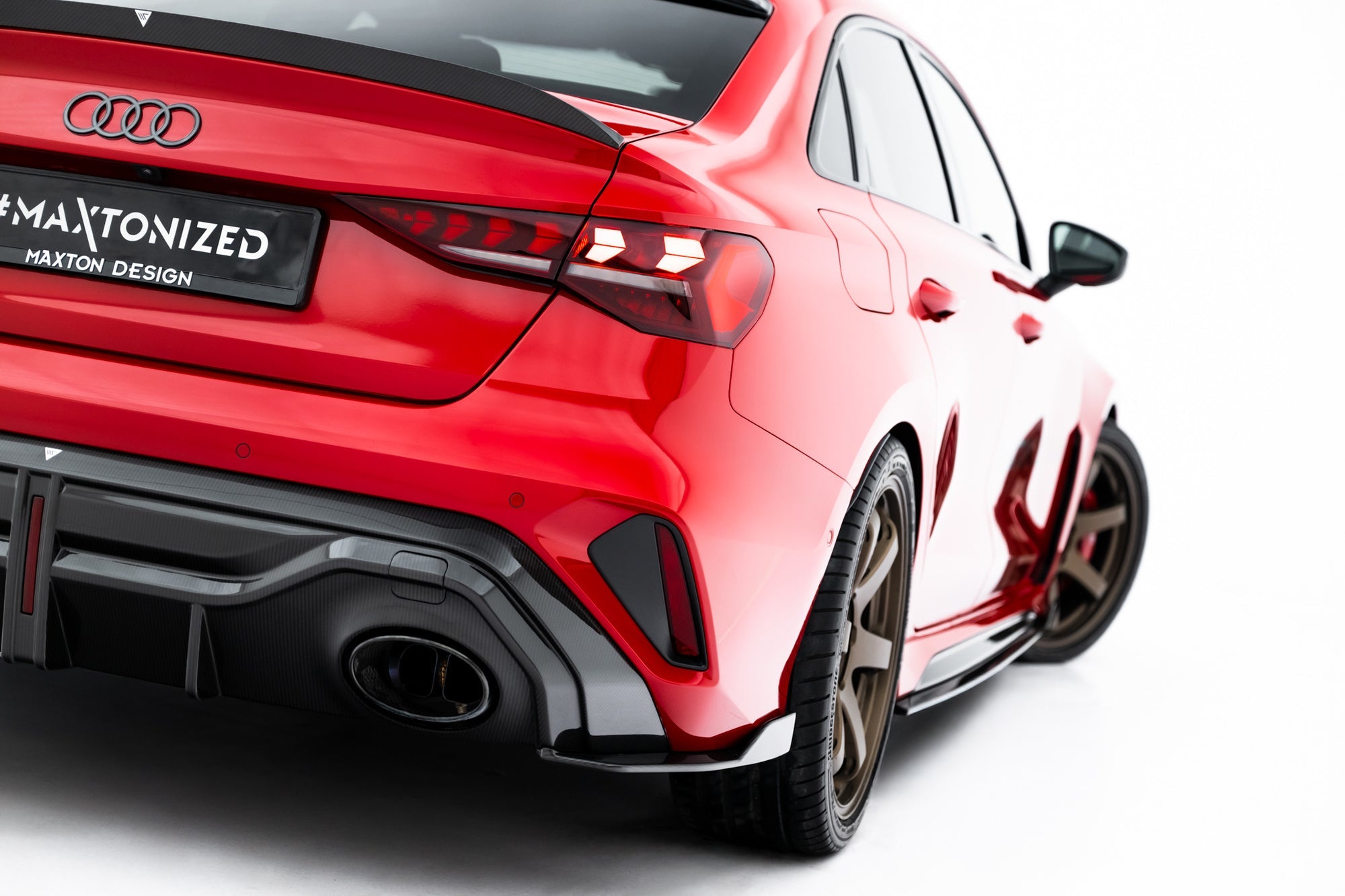 Maxton Design Prepreg Carbon Fiber Rear Diffuser para Audi RS3 Sedan 8Y Facelift - imagen 4