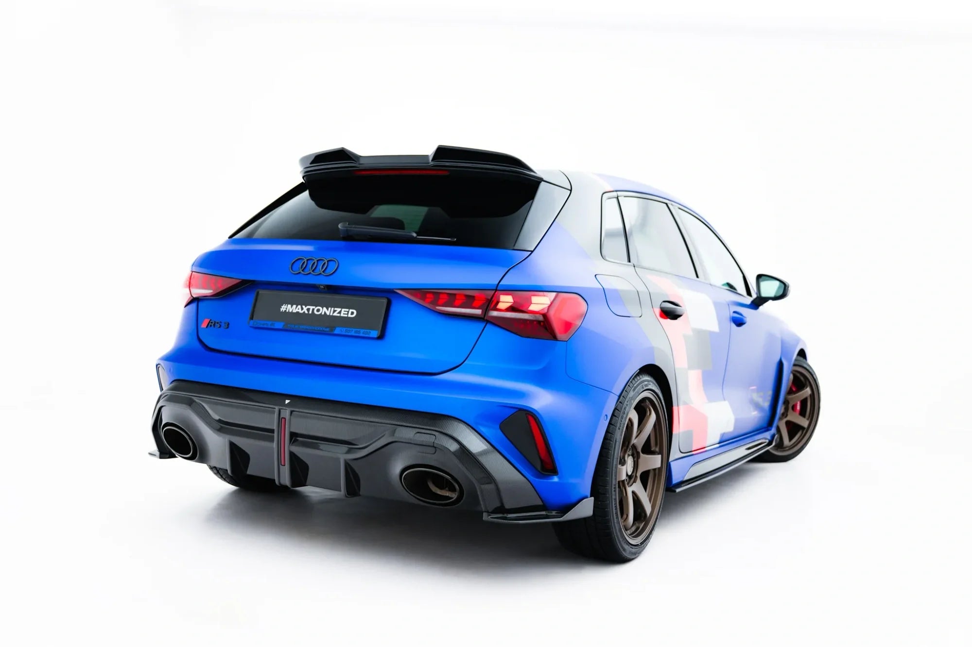 Maxton Design Prepreg Carbon Fiber Rear Diffuser para Audi RS3 Sportback 8Y Facelift - imagen 1